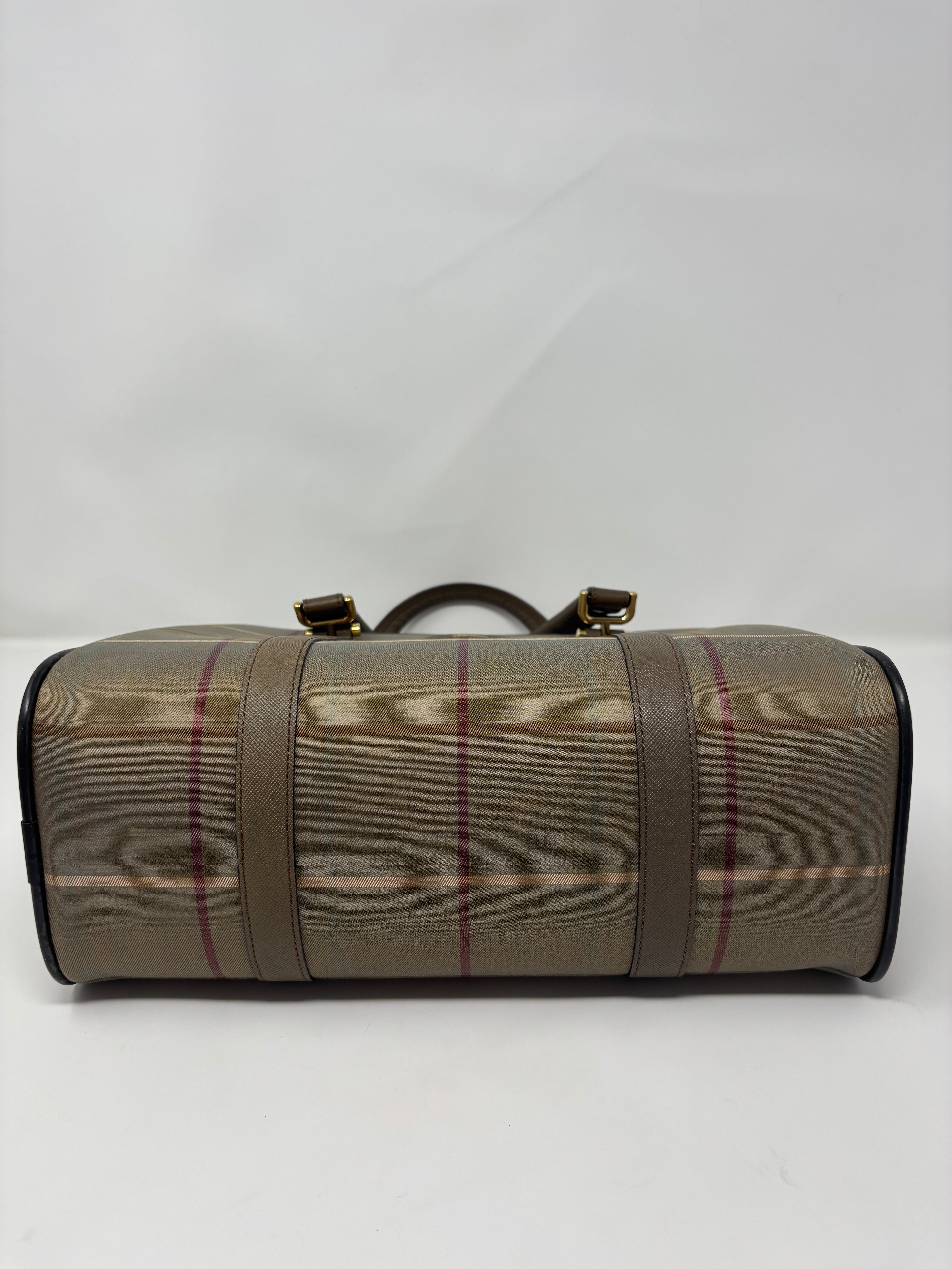 Burberrys Boston Bag