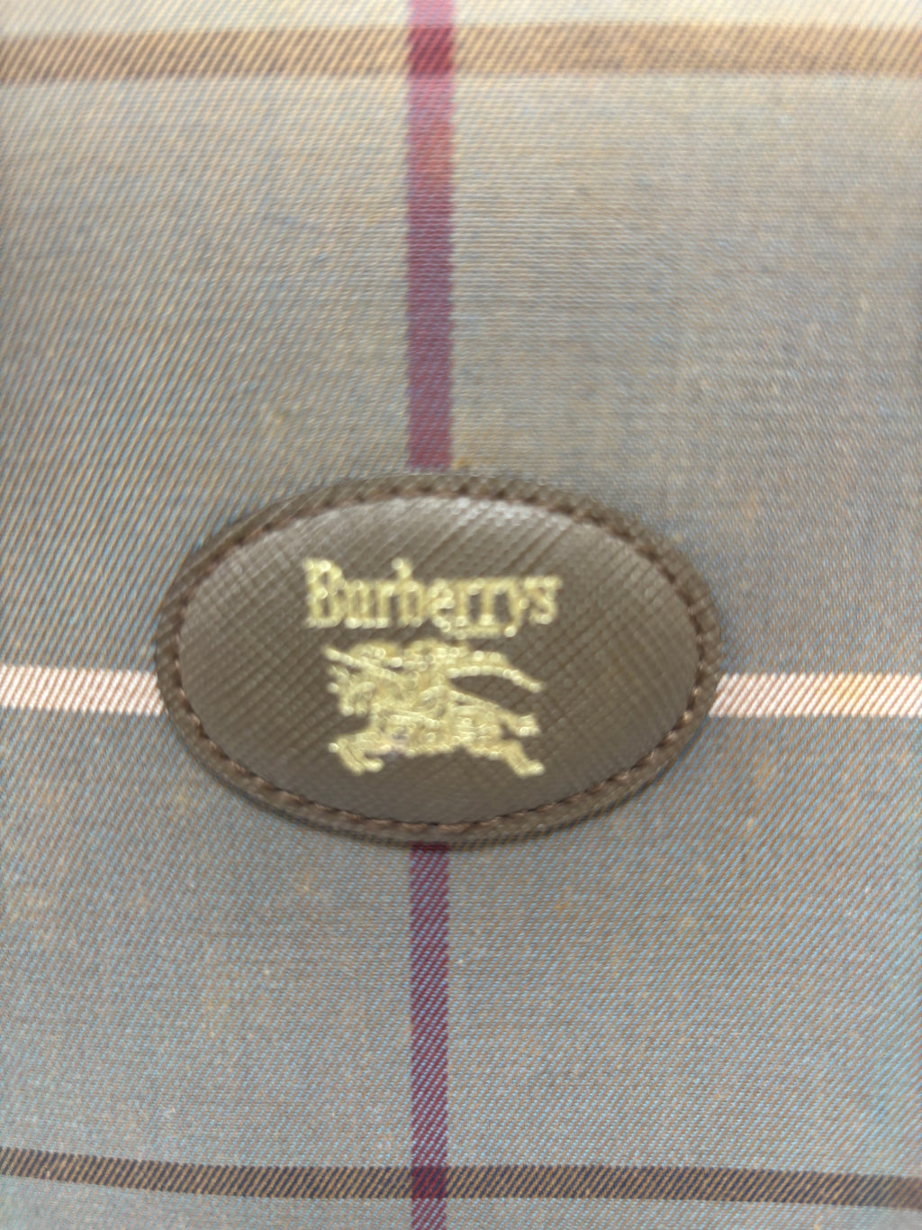 Burberrys Boston Bag
