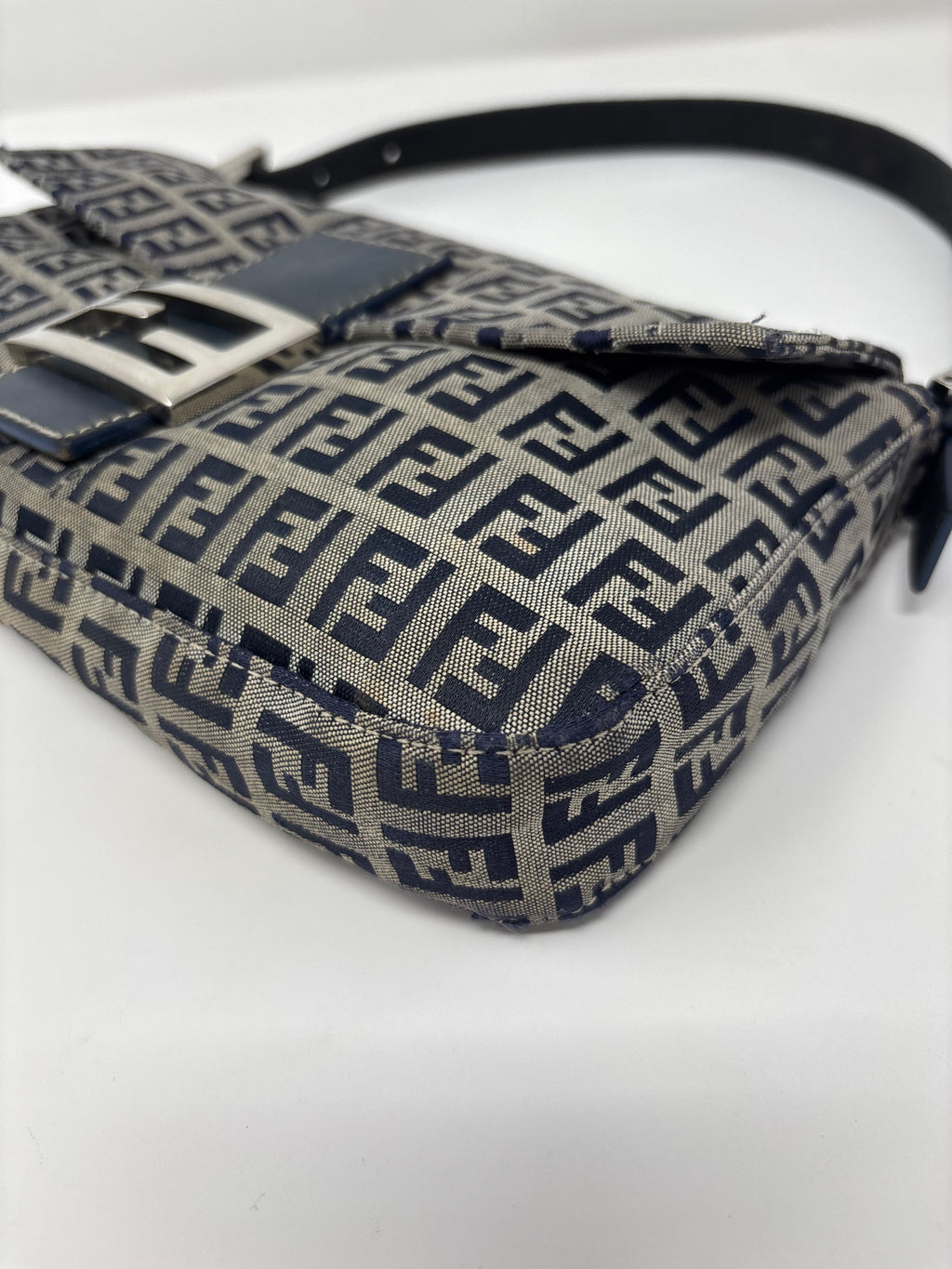 Fendi Baguette