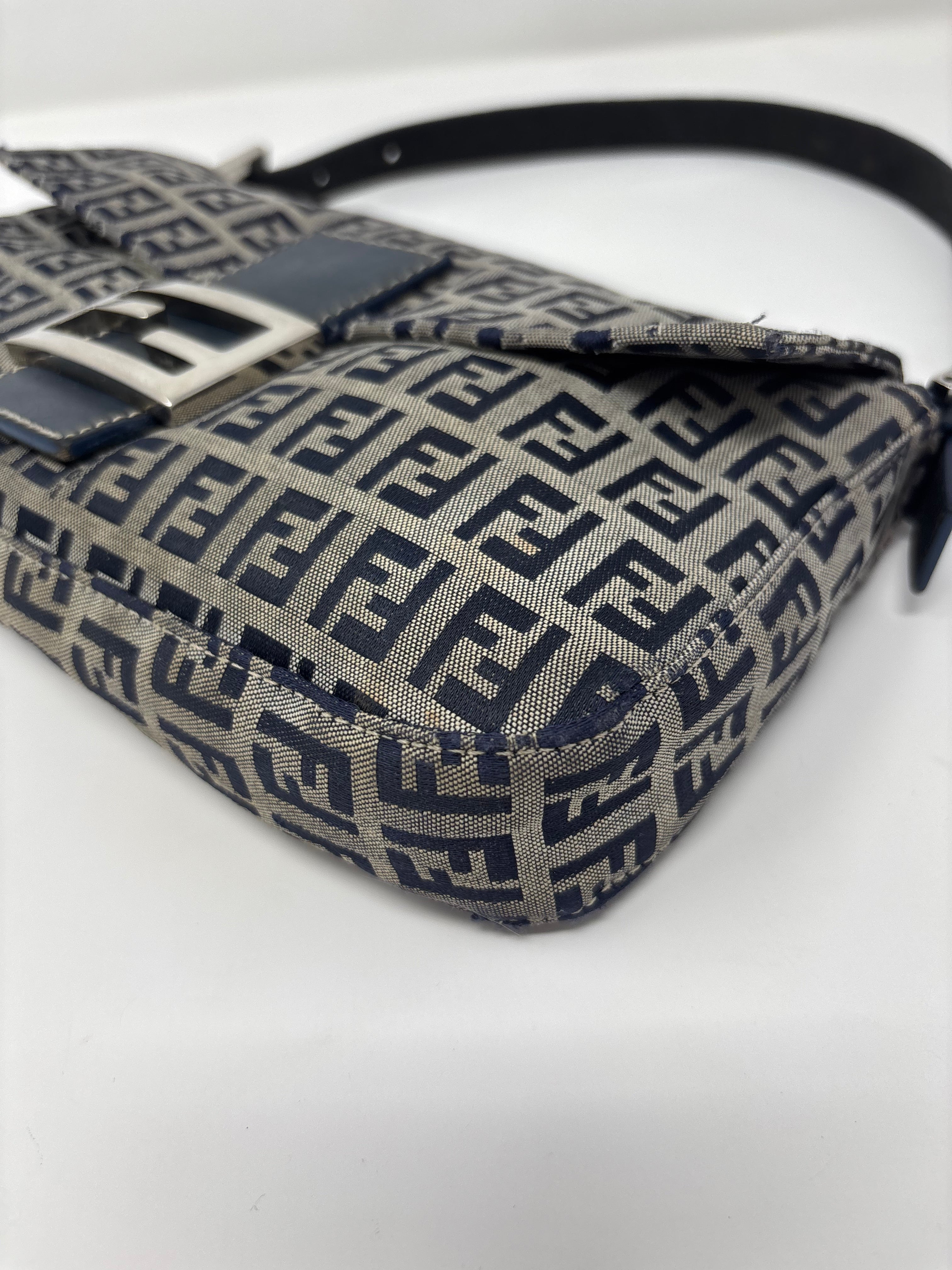 Fendi Baguette