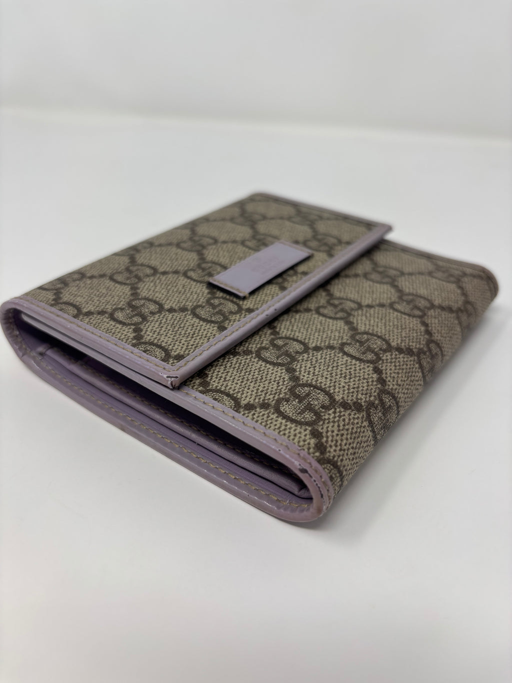 Gucci GG Supreme Trifold Wallet