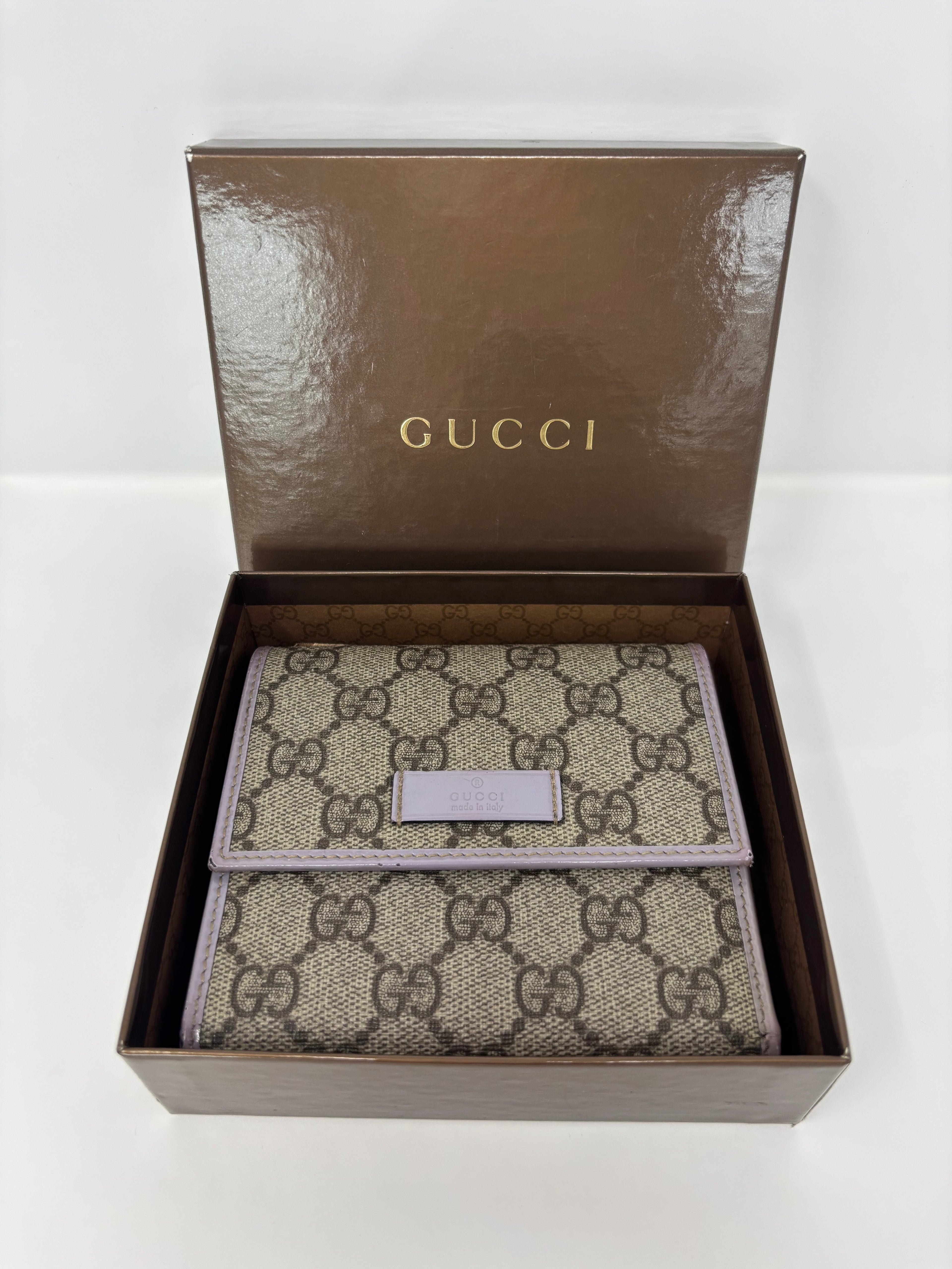 Gucci GG Supreme Trifold Wallet